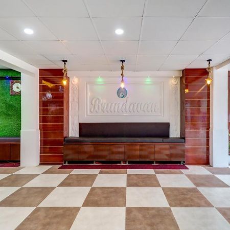 Hotel Brundavan International Guntūr Extérieur photo
